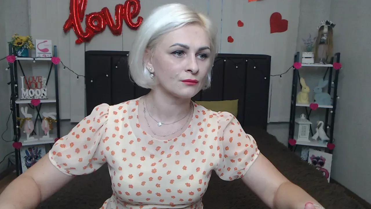 Photos of oliviahorst from Cherry is Freechat