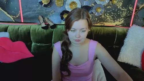 reddoll from Cherry is Freechat