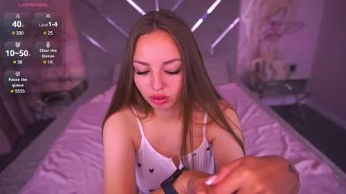 rosielun from Cherry is Freechat