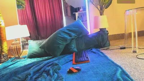 selinamoon from Cherry is Freechat