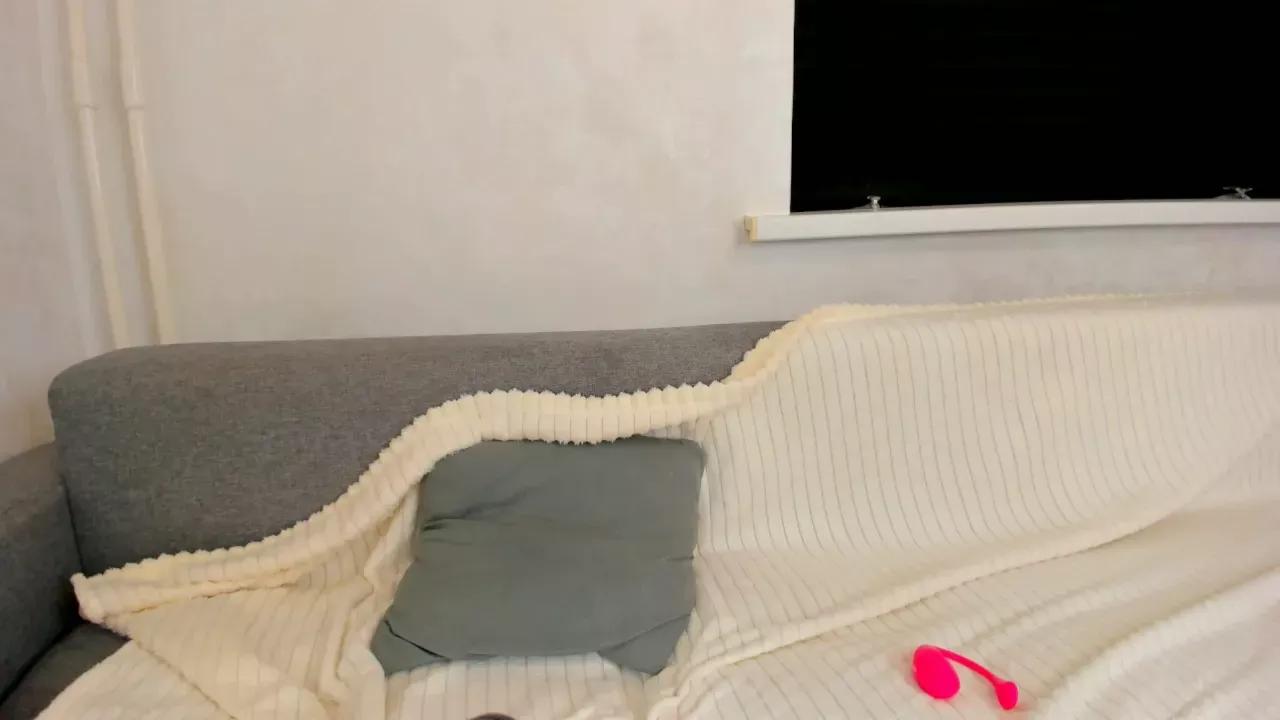Photos of willowfox from Cherry is Freechat