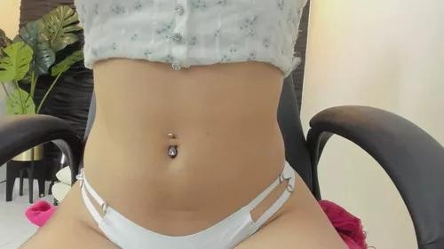 yoursofi44 from Cherry is Freechat