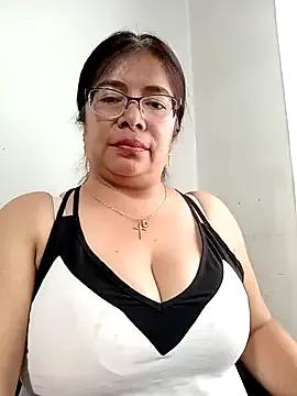 Photos of __valentina18 from StripChat is Freechat