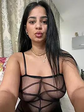 _adelle from StripChat is Freechat