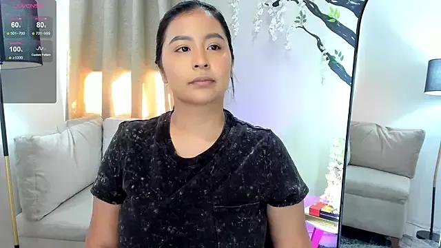 _alaiasmile_ from StripChat is Freechat