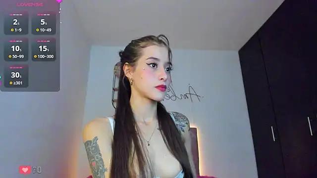 Customizable and immersive - Activate your taste buds and check-out our delicious choice of bondage cams streams with excited models getting their amazing bodies screwed with their beloved sex toys.