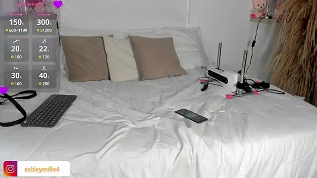 Customizable and immersive - Activate your taste buds and check-out our delicious choice of bondage cams streams with excited models getting their amazing bodies screwed with their beloved sex toys.