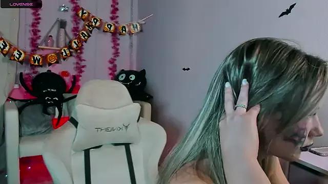 Customizable and immersive - Activate your taste buds and check-out our delicious choice of bondage cams streams with excited models getting their amazing bodies screwed with their beloved sex toys.