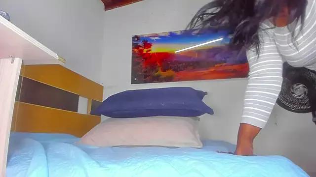 _ebony-queen_ from StripChat is Freechat