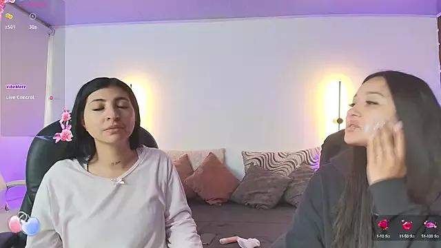 _gaby2 from StripChat is Freechat