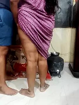 _Hot-Couple from StripChat is Freechat