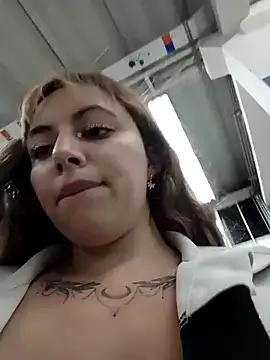 _Isabella--01 from StripChat is Freechat