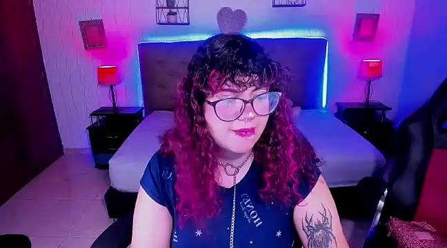 Customizable and immersive - Activate your taste buds and check-out our delicious choice of bondage cams streams with excited models getting their amazing bodies screwed with their beloved sex toys.