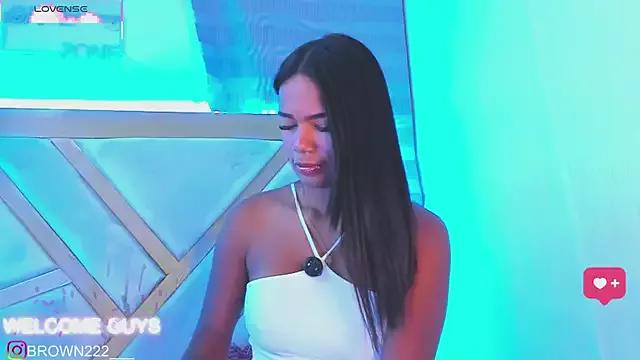 _naomibrown_ from StripChat is Freechat
