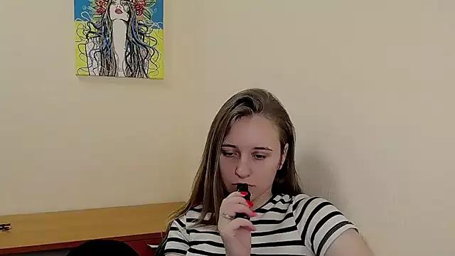 _Nicole_new from StripChat is Freechat