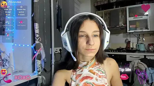 Customizable and immersive - Activate your taste buds and check-out our delicious choice of bondage cams streams with excited models getting their amazing bodies screwed with their beloved sex toys.