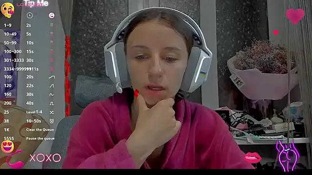 _Nika_Kik from StripChat is Freechat