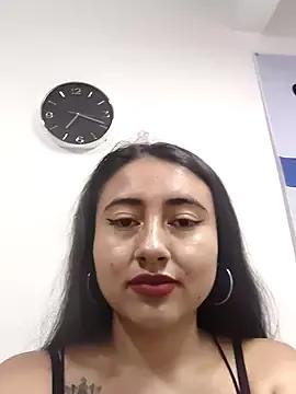 _Sarah-Office1 from StripChat is Freechat