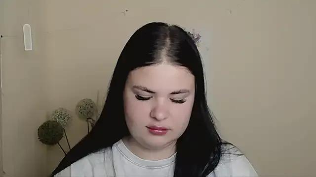 _Trisha_li from StripChat is Freechat