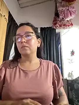 Abbyjoness21 from StripChat is Freechat