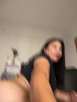 Photos of Abril10_ from StripChat is Freechat