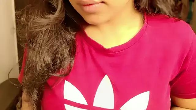 Adeline_lilly from StripChat is Freechat