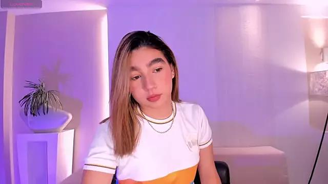 AdharaMoretti from StripChat is Freechat