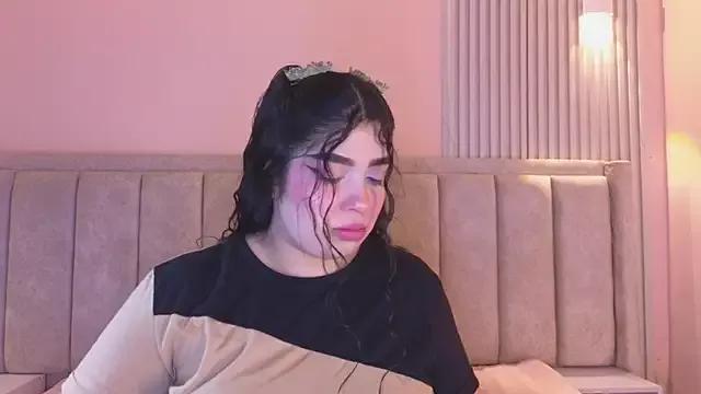 AgathaLynx from StripChat is Freechat