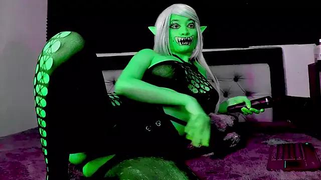 Akalidemon from StripChat is Freechat