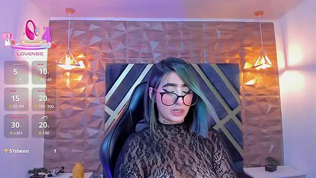 Customizable and immersive - Activate your taste buds and check-out our delicious choice of bondage cams streams with excited models getting their amazing bodies screwed with their beloved sex toys.