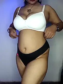 Aleemagirl from StripChat is Freechat