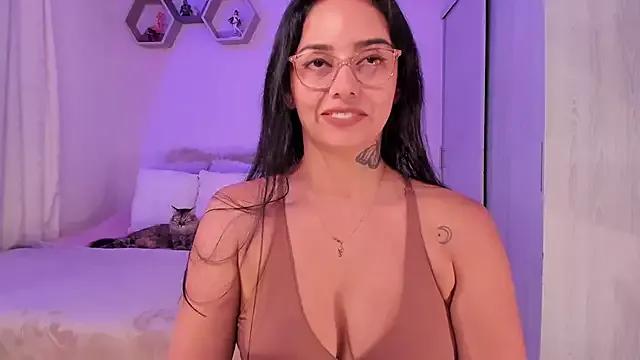 Customizable and immersive - Activate your taste buds and check-out our delicious choice of bondage cams streams with excited models getting their amazing bodies screwed with their beloved sex toys.