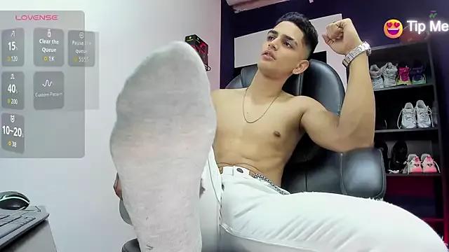 Customizable and immersive - Activate your taste buds and check-out our delicious choice of bondage cams streams with excited models getting their amazing bodies screwed with their beloved sex toys.