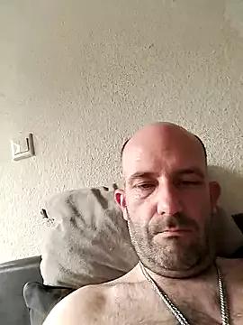Alexander13101 from StripChat is Freechat