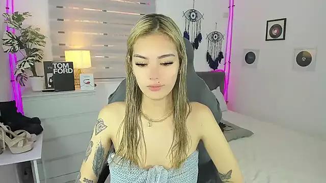 Customizable and immersive - Activate your taste buds and check-out our delicious choice of bondage cams streams with excited models getting their amazing bodies screwed with their beloved sex toys.