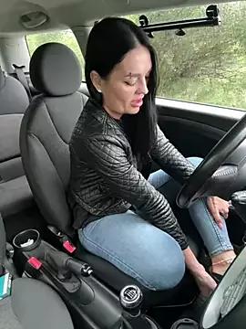 AlianaBent from StripChat