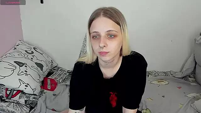 Alice_Halle from StripChat is Freechat