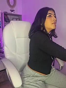 Customizable and immersive - Activate your taste buds and check-out our delicious choice of bondage cams streams with excited models getting their amazing bodies screwed with their beloved sex toys.