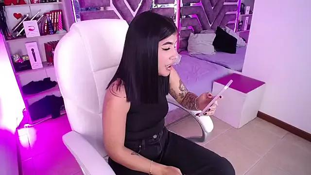 AliceWalker_11 from StripChat is Freechat