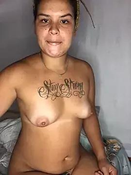 AliceXmoore from StripChat is Freechat