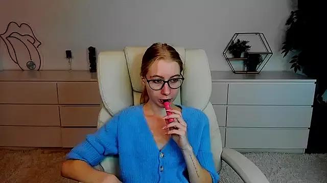 Customizable and immersive - Activate your taste buds and check-out our delicious choice of bondage cams streams with excited models getting their amazing bodies screwed with their beloved sex toys.
