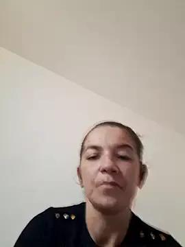 alinaalinutzq from StripChat is Freechat