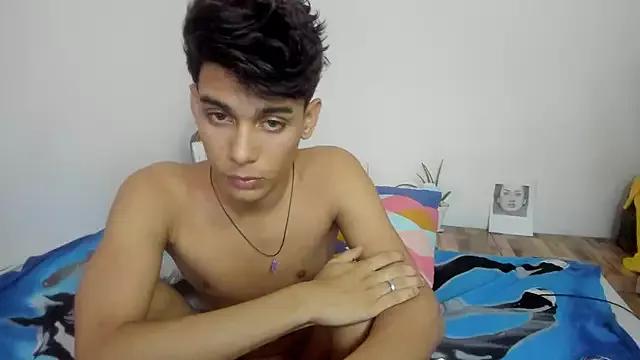 AliottTwink from StripChat is Freechat