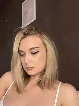 Alisa_Rise from StripChat is Freechat