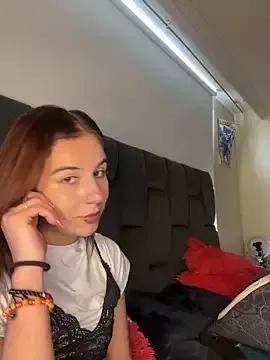 AllieYourGirl from StripChat is Freechat
