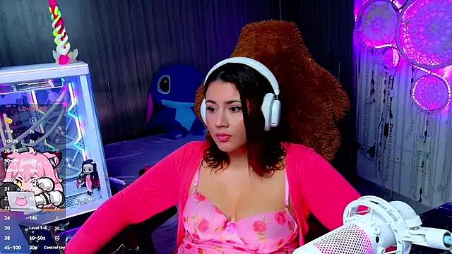 Customizable and immersive - Activate your taste buds and check-out our delicious choice of bondage cams streams with excited models getting their amazing bodies screwed with their beloved sex toys.