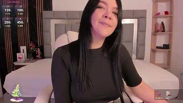 amaia_santini from StripChat is Freechat