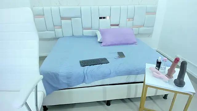 Customizable and immersive - Activate your taste buds and check-out our delicious choice of bondage cams streams with excited models getting their amazing bodies screwed with their beloved sex toys.