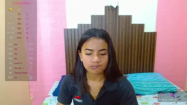 AmaliaAndAngely from StripChat is Freechat