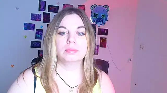 Amanda_Swannn from StripChat is Freechat